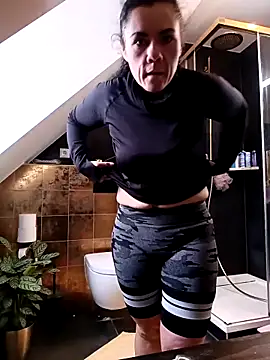 Snapshot of Blackariel chatting on 03/24/26, 07:13 Blackariel online show from 03/24/26, 07:13