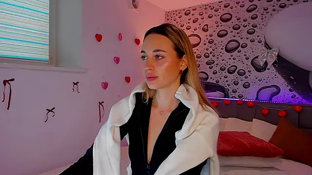 AlexaWilds online show from 02/04/26, 01:39