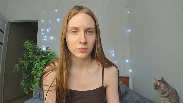 Kelly Gerzikaa online show from 03/23/26, 12:09