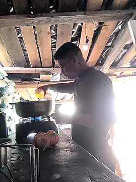 Snapshot of lamejorpene chatting on 10/01/25, 03:18 lamejorpene online show from 10/01/25, 03:18