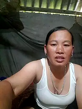 Snapshot of Seg_min chatting on 09/19/25, 04:14 Seg min online show from 09/19/25, 04:14