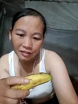 Snapshot of Seg_min chatting on 09/27/25, 10:04 Seg min online show from 09/27/25, 10:04