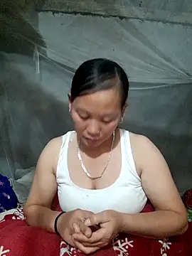 Snapshot of Seg_min chatting on 10/02/25, 02:24 Seg min online show from 10/02/25, 02:24