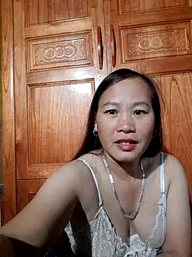 Snapshot of Seg_min chatting on 11/01/25, 11:40 Seg min online show from 11/01/25, 11:40