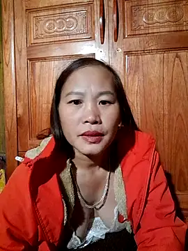 Snapshot of Seg_min chatting on 11/02/25, 11:51 Seg min online show from 11/02/25, 11:51