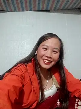 Snapshot of Seg_min chatting on 11/20/25, 02:39 Seg min online show from 11/20/25, 02:39