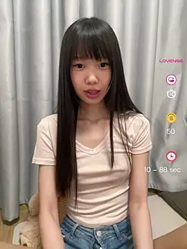 Snapshot of xinyu789 chatting on 06/12/26, 08:02 xinyu789 online show from 06/12/26, 08:02