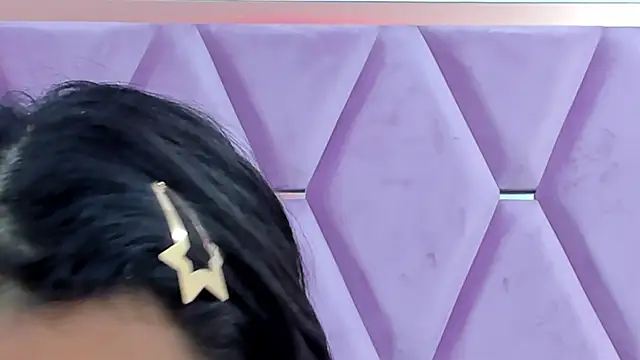 Snapshot of MaskedGirl_ chatting on 10/13/25, 12:38 MaskedGirl online show from 10/13/25, 12:38