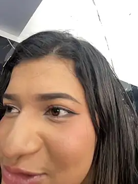 Snapshot of MaskedGirl_ chatting on 10/20/25, 07:58 MaskedGirl online show from 10/20/25, 07:58