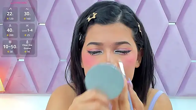 Snapshot of MaskedGirl_ chatting on 11/06/25, 09:10 MaskedGirl online show from 11/06/25, 09:10