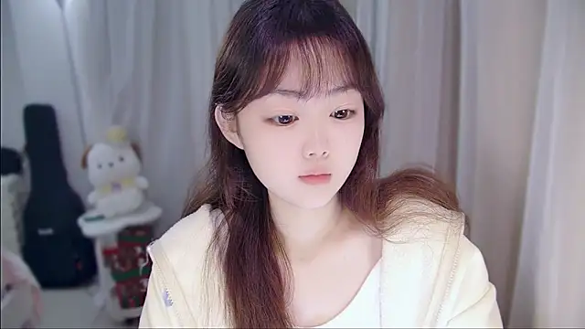 Snapshot of YUANYUAN-A chatting on 03/27/26, 12:16 YUANYUAN-A online show from 03/27/26, 12:16