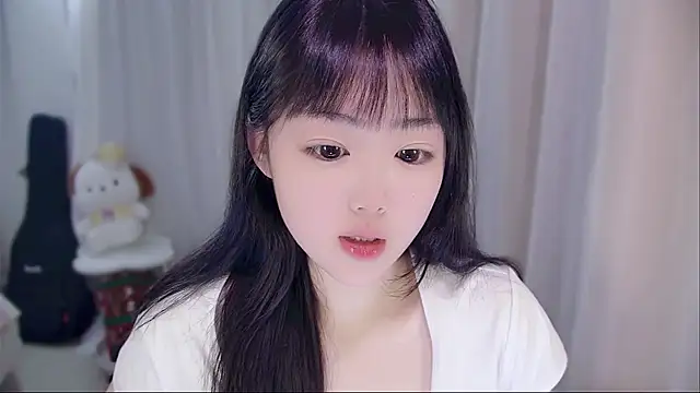 YUANYUAN-A online show from 05/01/26, 12:21