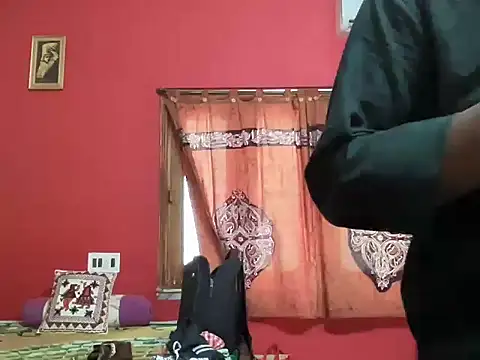 Snapshot of Rajagsmi98 chatting on 10/01/25, 06:41 Rajagsmi98 online show from 10/01/25, 06:41