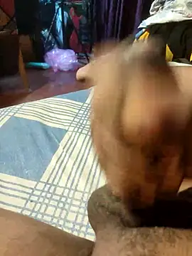 Snapshot of Rajagsmi98 chatting on 11/23/25, 09:42 Rajagsmi98 online show from 11/23/25, 09:42