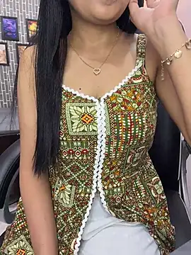 Riya-6969 online show from 04/17/26, 12:19