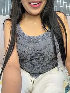 Snapshot of Riya-6969 chatting on 06/11/26, 02:26 Riya-6969 online show from 06/11/26, 02:26