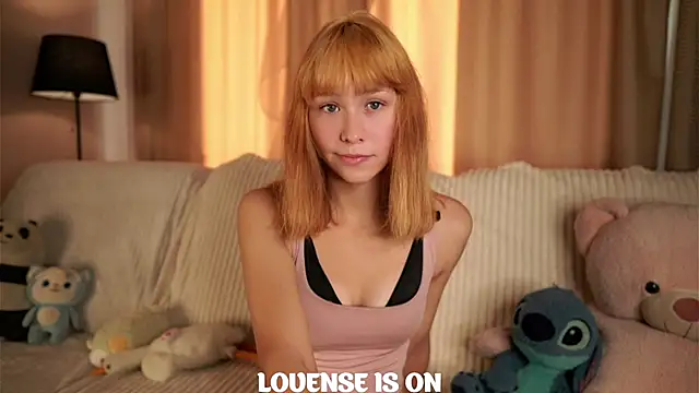 Snapshot of BritniBers chatting on 09/26/25, 10:08 BritniBers online show from 09/26/25, 10:08