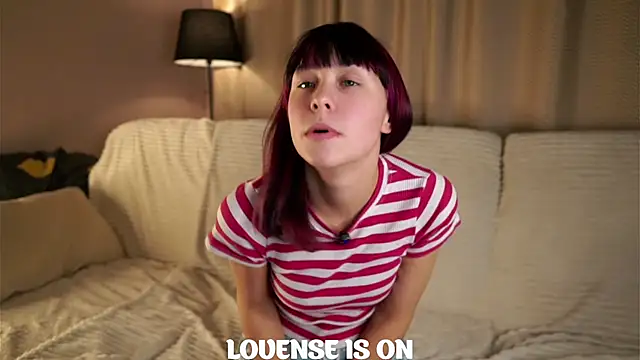 Snapshot of BritniBers chatting on 10/14/25, 10:49 BritniBers online show from 10/14/25, 10:49