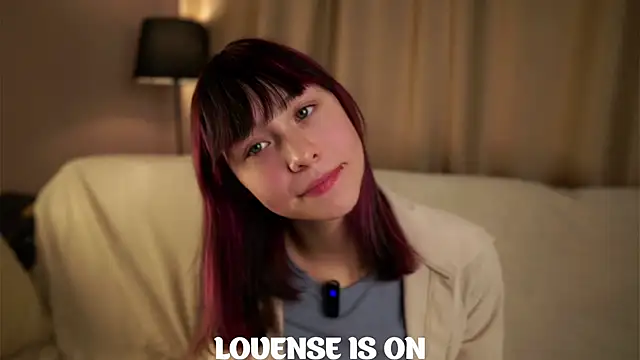 Snapshot of BritniBers chatting on 10/17/25, 10:40 BritniBers online show from 10/17/25, 10:40