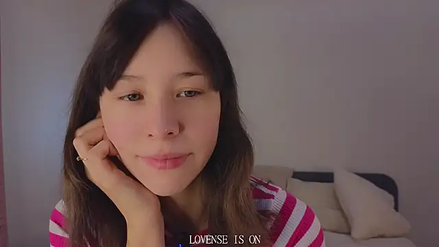 Snapshot of BritniBers chatting on 11/28/25, 01:52 BritniBers online show from 11/28/25, 01:52