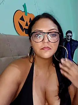 AuroraChest online show from 11/02/25, 12:35