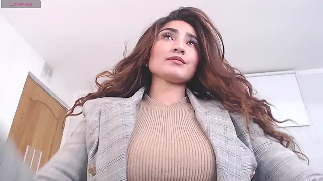 Snapshot of linda_morgan1 chatting on 01/12/26, 01:38 linda morgan1 online show from 01/12/26, 01:38