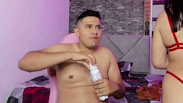 Sexxyy Couple  online show from 03/10/26, 04:06