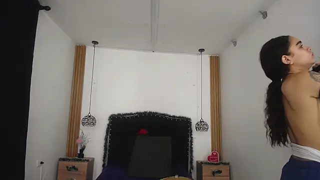 KENDALL ART online show from 12/18/25, 05:19