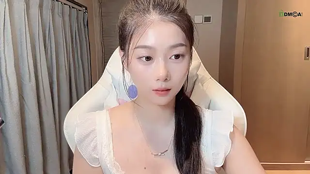 Makinghappymyself  online show from 11/18/25, 12:38