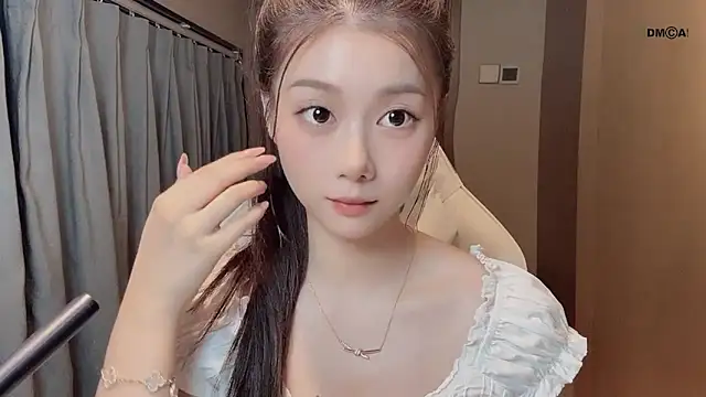 Makinghappymyself  online show from 12/04/25, 11:41