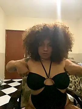 Snapshot of MorganaBelc chatting on 11/28/25, 05:21 MorganaBelc online show from 11/28/25, 05:21