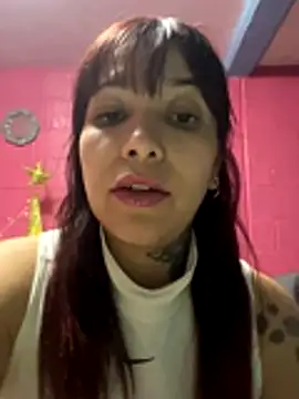 Snapshot of emperatrixsex chatting on 12/23/25, 02:42 emperatrixsex online show from 12/23/25, 02:42