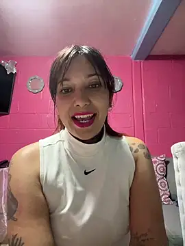 Snapshot of emperatrixsex chatting on 02/15/26, 03:03 emperatrixsex online show from 02/15/26, 03:03
