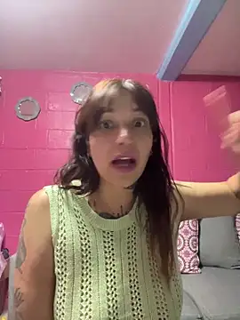 Snapshot of emperatrixsex chatting on 03/06/26, 02:52 emperatrixsex online show from 03/06/26, 02:52