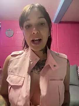 Snapshot of emperatrixsex chatting on 03/13/26, 03:57 emperatrixsex online show from 03/13/26, 03:57