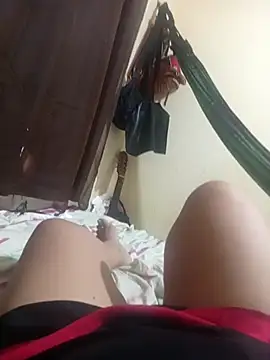 Snapshot of Ravena2290 chatting on 04/13/26, 01:49 Ravena2290 online show from 04/13/26, 01:49