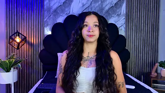 AlahyaPalmerR online show from 09/22/25, 02:24