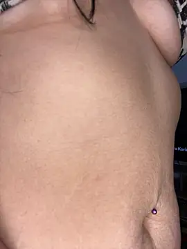 tianastone  online show from 10/11/25, 03:28