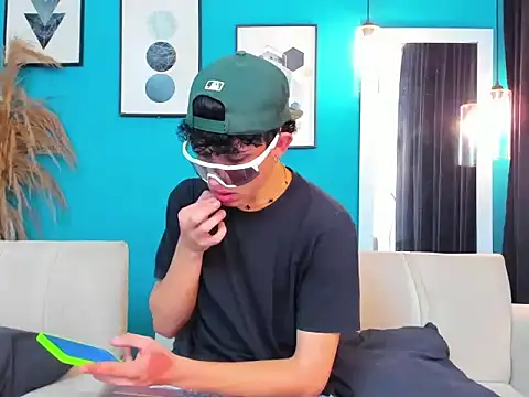 Marcus and Tony online show from 03/08/26, 03:21