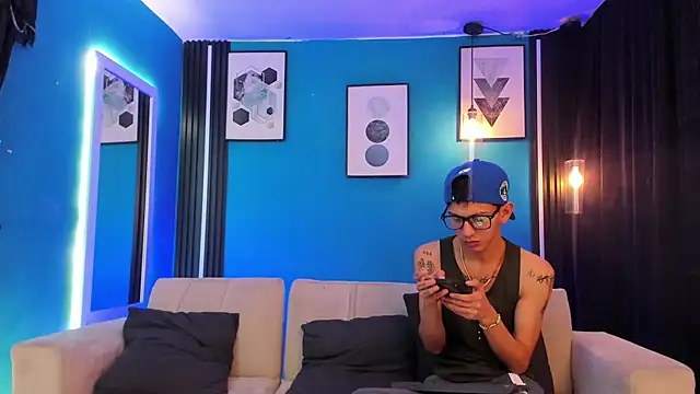 Marcus and Tony online show from 03/20/26, 03:44