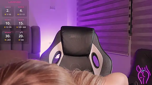 SkyThompson online show from 11/30/25, 06:06