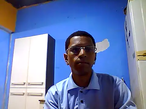 Snapshot of RICHARDSANCHEZZ chatting on 11/17/25, 03:51 RICHARDSANCHEZZ online show from 11/17/25, 03:51