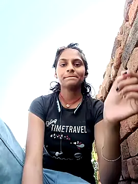 Jyoti thakurr online show from 09/14/25, 03:38