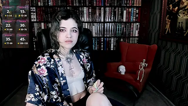 Snapshot of NoelleGothicShadow chatting on 07/19/26, 12:03 NoelleGothicShadow online show from 07/19/26, 12:03