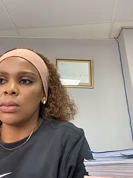 031bubbles online show from 10/28/25, 09:24