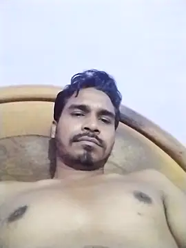 Snapshot of anurag-tyagi chatting on 10/15/25, 09:04 anurag-tyagi online show from 10/15/25, 09:04