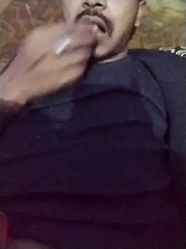 Snapshot of anurag-tyagi chatting on 11/28/25, 07:16 anurag-tyagi online show from 11/28/25, 07:16