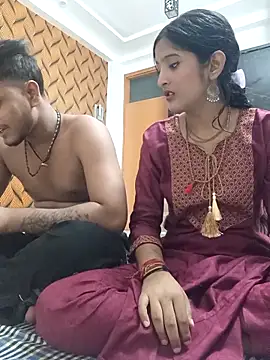 romantic couple1 online show from 10/15/25, 12:33