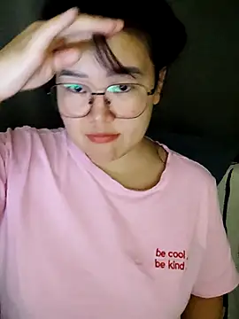 Snapshot of Innogin chatting on 11/09/25, 03:43 Innogin online show from 11/09/25, 03:43