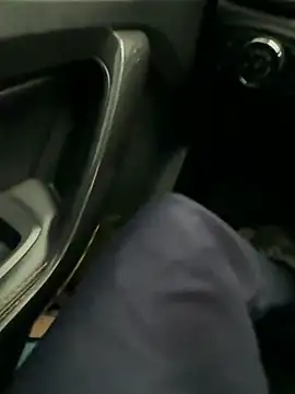 Snapshot of camboys_poyraz chatting on 10/11/25, 11:31 camboys poyraz online show from 10/11/25, 11:31